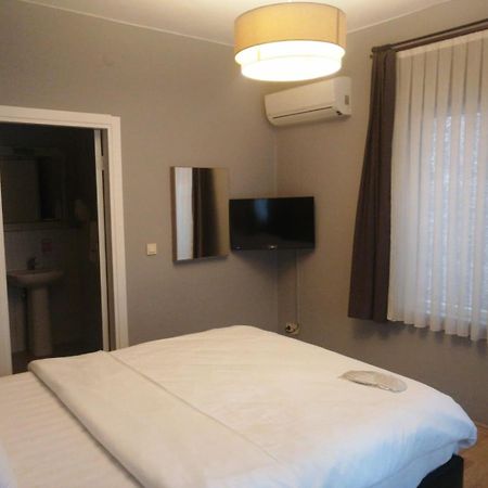 Armoni City Otel Kadikoey Provincia di Provincia di Istanbul Esterno foto